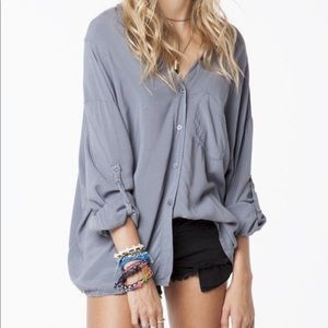 Brandy melville estelle top in gray